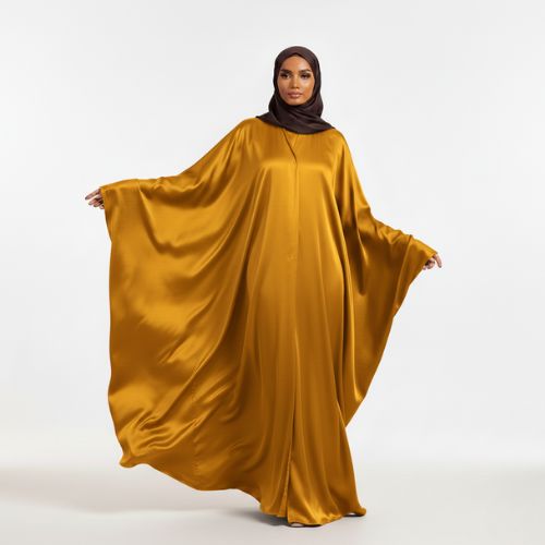 Pure Opulence Abaya - Image 2